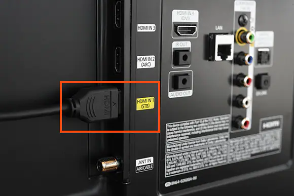 رابط و کابل HDMI اتصال به تلویزیون