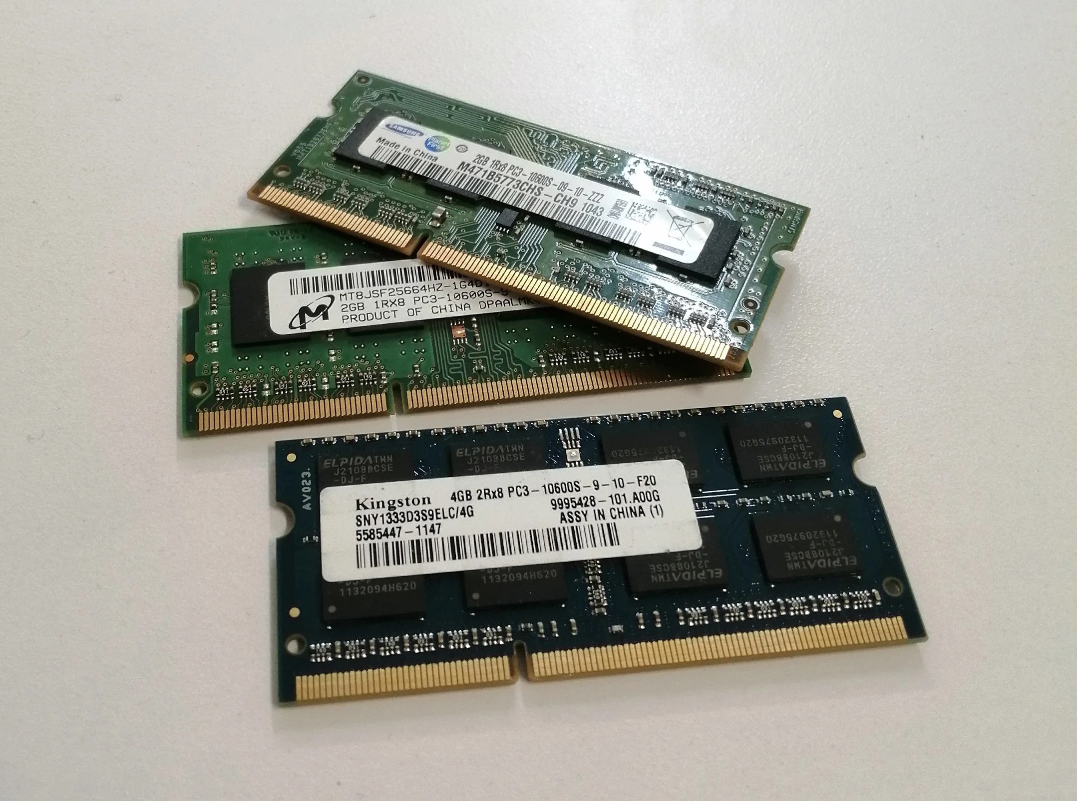 فریز شدن صفحه لپ تاپ در اثر خرابی رم