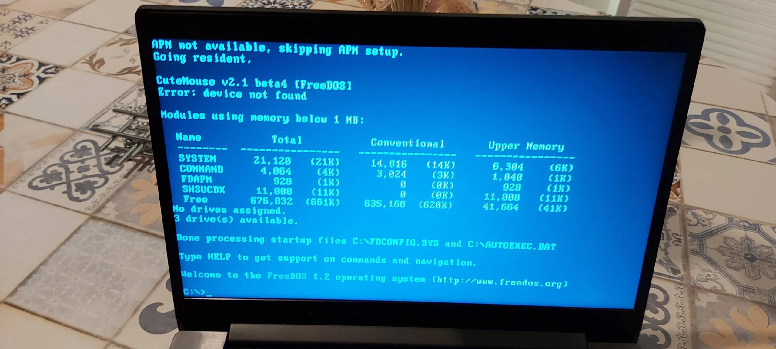 بررسی بوق لپ تاپ جهت خرابی کارت گرافیک یا رم