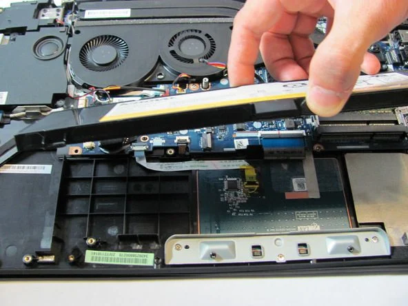 تعویض باتری لپ تاپ