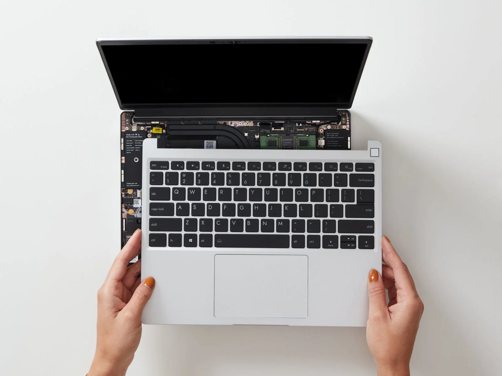 تعمیر کیبود لپ تاپ ایسوس