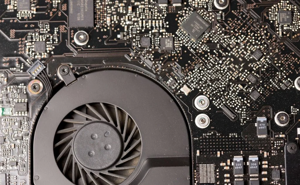 بیش از حد داغ شدن لپ‌تاپ