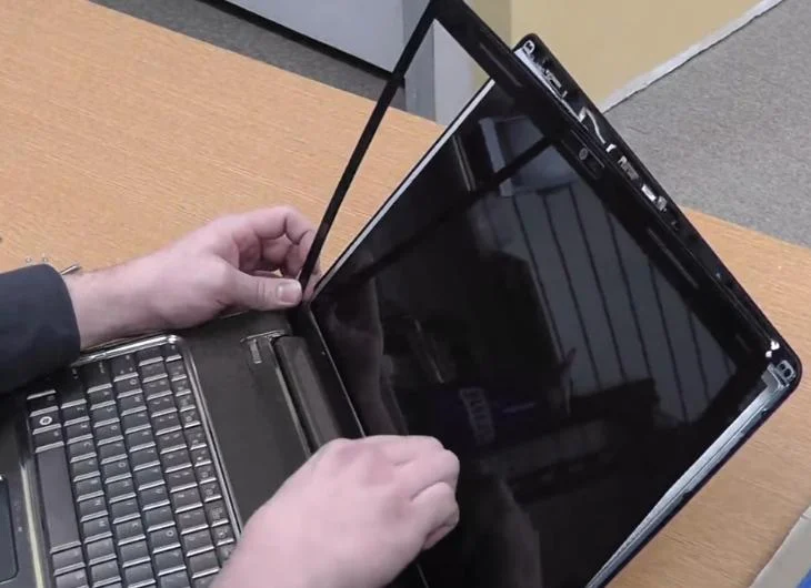 تعمیر قاب لپ تاپ سونی