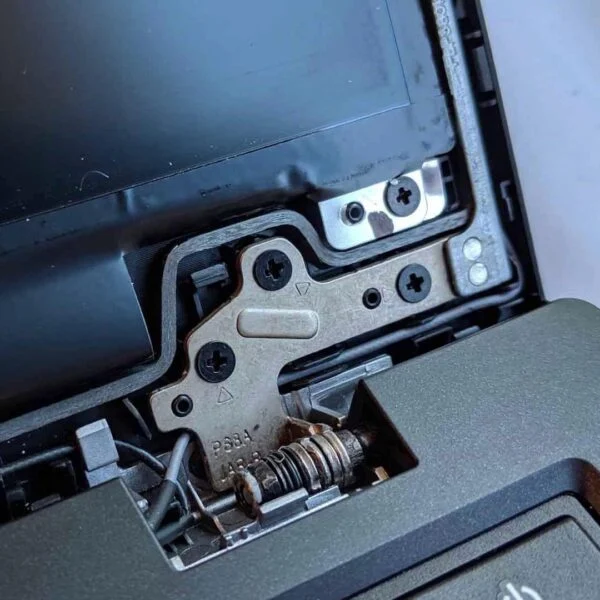 لولای لپتاپ دل