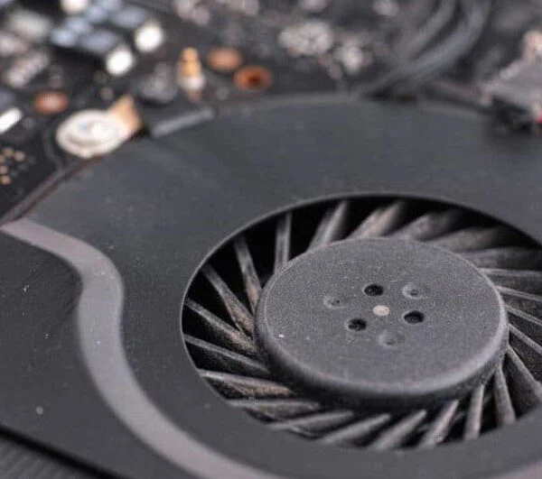 فن لپ تاپ چه حوری کار می‌کند