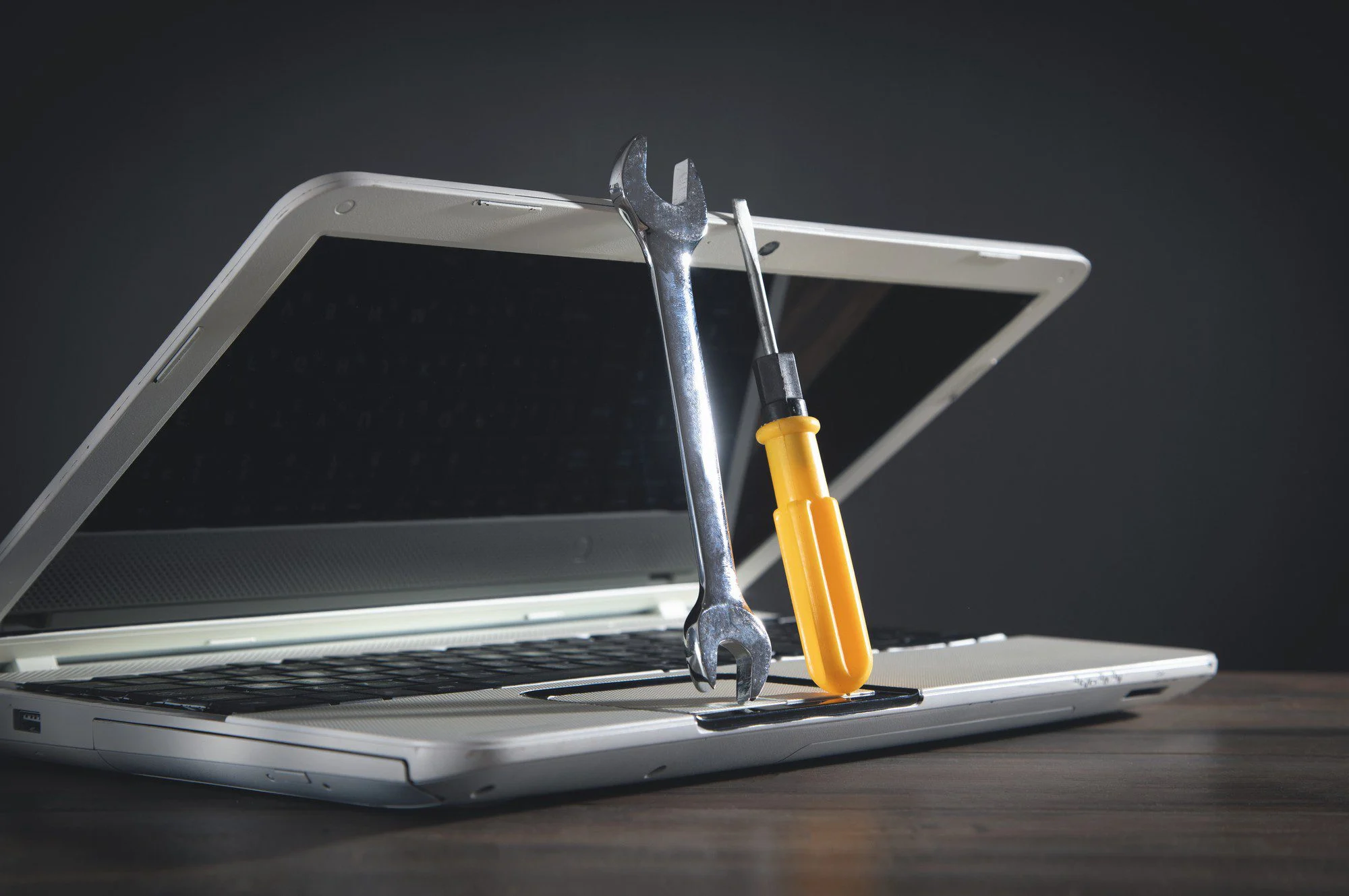 تعویض لولا لپ تاپ