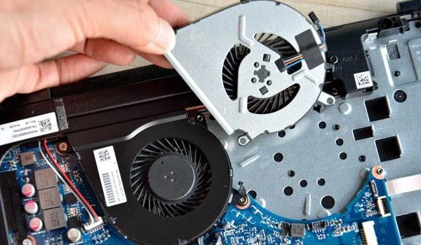 وجود جریان هوا در فن لپ تاپ